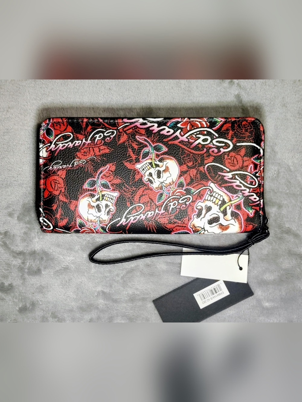 Ed Hardy Y2K Love Kills Slowly Zip Wallet Wristlet - Rhinestone Skull & Roses - Picture 2 of 5